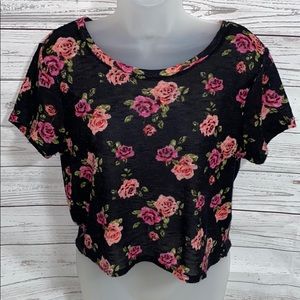 Forever 21 Cropped Black and Pink Rose Print Thin Sweater Top Juniors Large